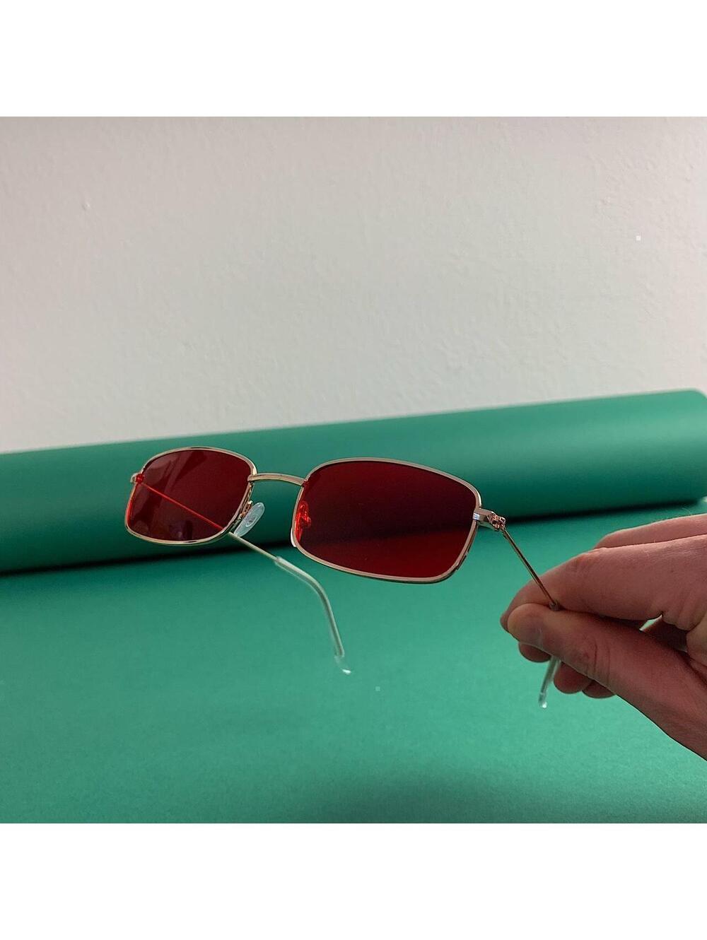 Cyber Y2k 90s 2000s vintage unique slim style gold trim sunglasses. Gold trim - Picture 6 of 7